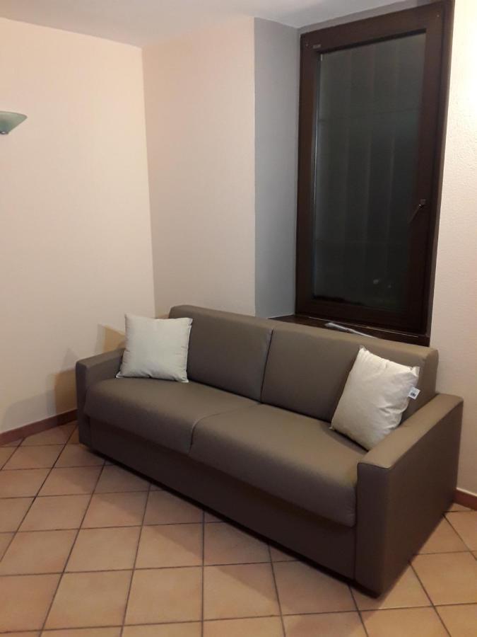 Casa Vacanze Martina & Diana Aosta Bagian luar foto